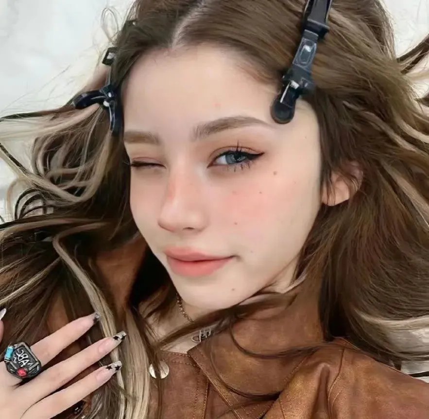 暗水深处