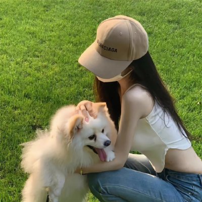 金发奇女